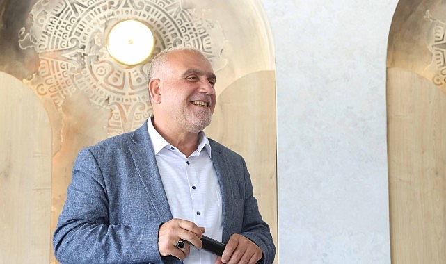 Başkan Sandıkçı Muhtarlarla Buluştu Canik Belediye Başkanı İbrahim Sandıkçı, muhtarların taleplerini ve önerilerini dinledi.