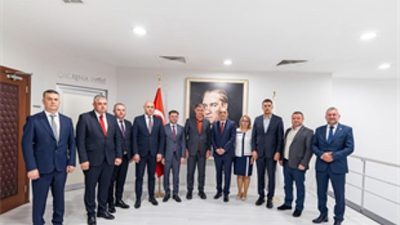İzmir Büyükşehir Belediye Başkanı Dr. Cemil Tugay, Bulgaristan’dan İzmir’in kardeş