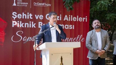 İzmir Büyükşehir Belediye Başkanı Dr. Cemil Tugay, İzmir Büyükşehir Belediyesi'nin