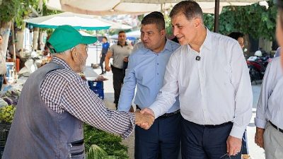 İzmir Büyükşehir Belediye Başkanı Dr. Cemil Tugay, Tire’de vatandaşlarla bir