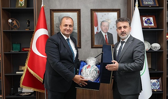 Bursa Büyükşehir Belediyesi Başkan Vekili Şahin Biba İznik’e gerçekleştirdiği ziyarette
