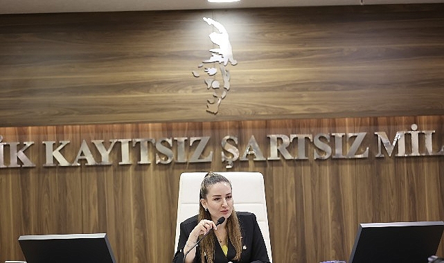 Başkan Vekili Özdemir, “2026 sonuna kadar 150 yeni otobüs kazandıracağız” Antalya Büyükşehir Belediyesi Başkan Vekili Büşra Özdemir, 4. Etap Raylı