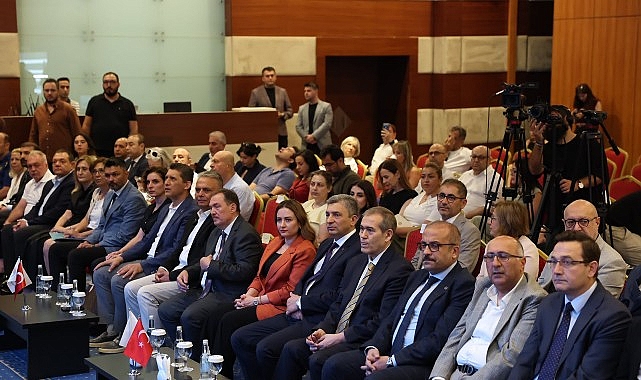 Antalya Büyükşehir Belediyesi Başkan Vekili Büşra Özdemir, Antalya Ticaret ve