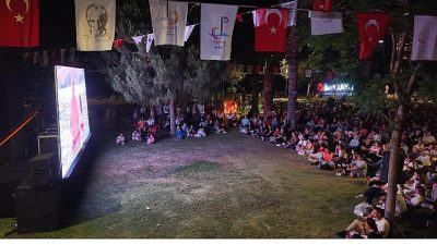 Bayraklı Belediyesi tarafından temmuz ayı boyunca ilçenin farklı noktalarında düzenlenen