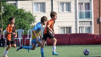 Bayraklı Belediyesi tarafından geleneksel olarak düzenlenen U-12 Cup Futbol Turnuvası