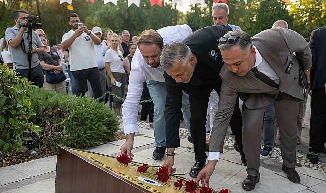 Bornova’dan Srebrenica’ya vicdan çağrısı Bosna Hersek'in Srebrenica kentinde 1995 yılında yaşanan ve 8 bin