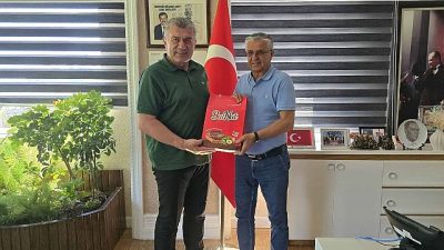 Giresun’un Bulancak Belediye Başkanı Necmi Sıbıç, Kemer Belediye Başkanı Necati