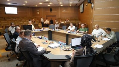Kocaeli Büyükşehir Belediyesi, vatandaşların huzurunu bozan unsurlara yönelik denetimlerini kararlılıkla