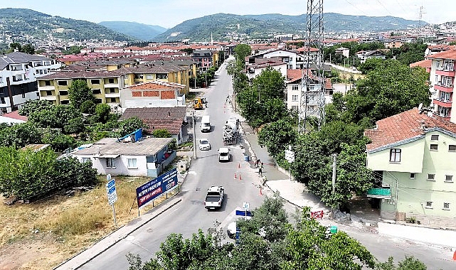 Kocaeli Büyükşehir Belediyesi, Gölcük Çiftlik Mahallesi’nde altyapısı yenilenen bölgede başlattığı