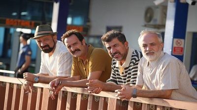 Türk sinemasının efsane komedi serisi ‘Çakallarla Dans 8: Şututgart Çıkarması’