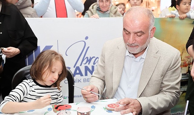 Canik Belediyesi’nden “Güçlü Aile” Vurgusu Canik Belediyesi, aile bağını ve aile içi iletişimi güçlendiren programlarıyla