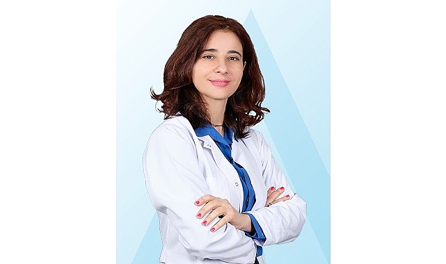 Çocuklarda yazın göz şikayetleri artıyor! Okulların tatil olmasıyla birlikte çocuklarda telefon, tablet ve bilgisayar başında