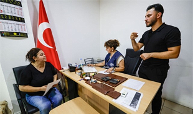 Daha erişilebilir hizmet için Engelli Veri Tabanı İzmir Büyükşehir Belediyesi, engelli bireylere yönelik hizmetlerin daha hızlı, doğru