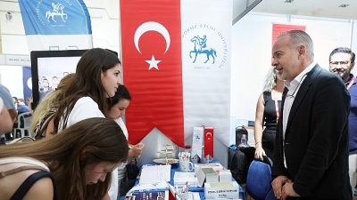 Dokuz Eylül Üniversitesi (DEÜ), 10. İzmir Üniversite Tercih Fuarı'nda aday