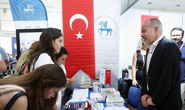 Dokuz Eylül Üniversitesi (DEÜ), 10. İzmir Üniversite Tercih Fuarı'nda aday