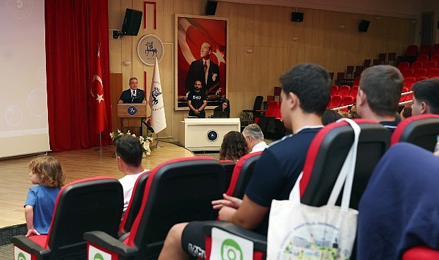 Dokuz Eylül Üniversitesi (DEÜ) tarafından düzenlenen "DEÜ Tanıtım ve Tercih