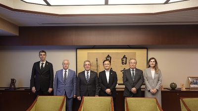 Dokuz Eylül Üniversitesi (DEÜ), uluslararasılaşma vizyonu doğrultusunda dünyanın saygın yükseköğretim
