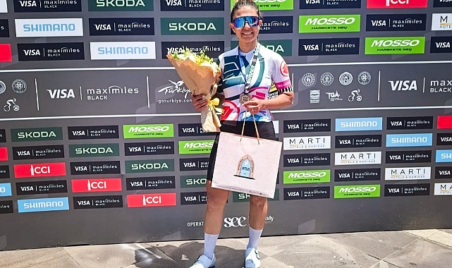 DEÜ’lü Akademisyen, L’Étape by Tour de France Türkiye Etabı’nda İkincilik Kürsüsüne Çıktı Dünyanın en büyük yol bisikleti yarışlarından biri olan Tour de