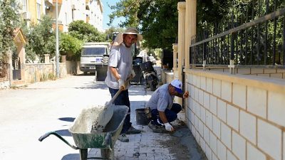 Didim Belediyesi, kent genelinde sürdürdüğü üstyapı çalışmaları kapsamında Efeler Mahallesi