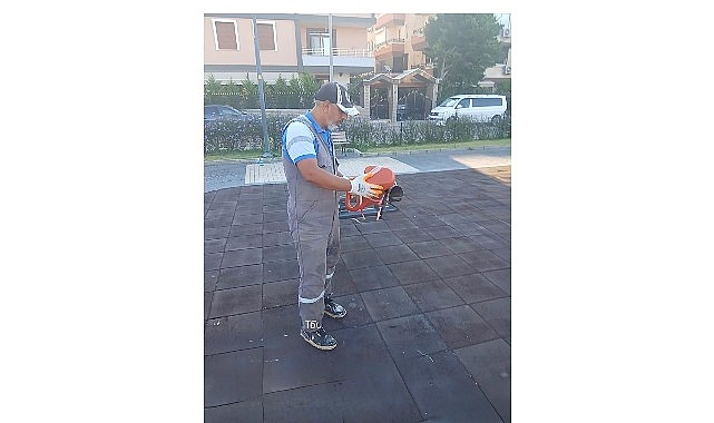 Didim Belediyesi Ortak Yaşam Alanlarını Özenle Koruyor Didim Belediyesi, kent genelindeki parklarda yürüttüğü bakım ve onarım çalışmalarıyla