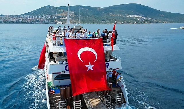 Dikili’de 100. Yıl Coşkusu: Kabotaj Bayramı Büyük Katılımla Kutlandı Dikili’de Türk denizciliğinin bağımsızlık simgesi 1 Temmuz Denizcilik ve Kabotaj