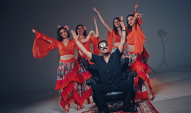 Türk müziğinin sevilen isimlerinden Fatih Bulut, 2019 yılında yayımladığı "Çok Sevdim