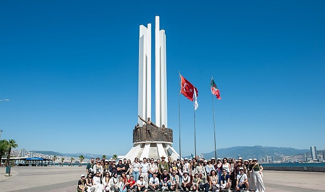 Geleceğin mimarları Karşıyaka’nın tarihi mirasını keşfetti Karşıyaka Belediyesi, ‘Ulusal Mimarlık Öğrencileri Buluşması’ için Türkiye’nin dört bir yanından Karşıyaka’ya