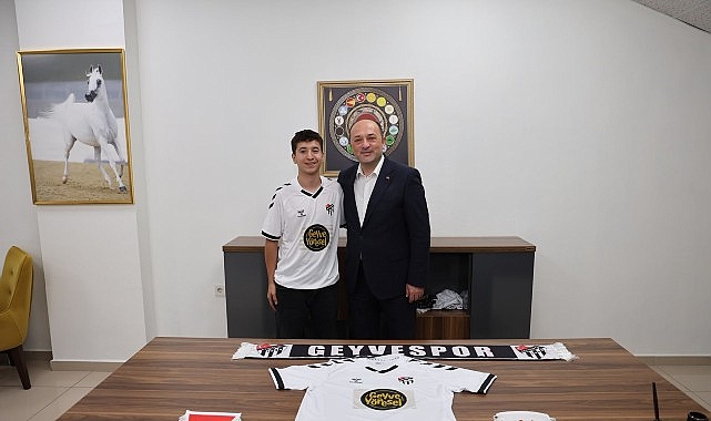 Yeni sezonda iddialı bir kadro ile mücadele etmeyi hedefleyen Geyvespor,