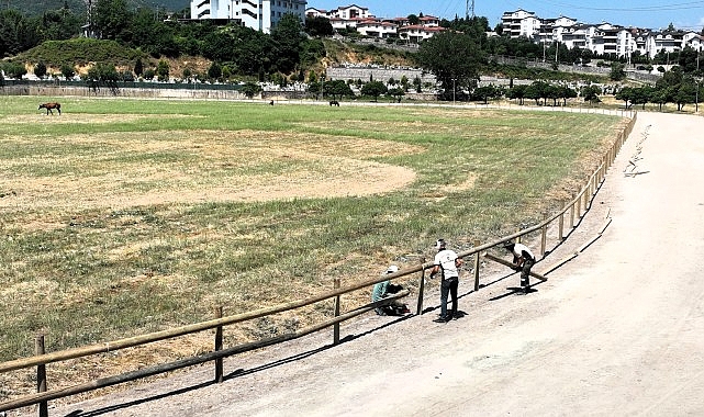 Gölcük Rahvan At Tesisi’nde kapsamlı bakım Kocaeli Büyükşehir Belediyesi, Gölcük’te bulunan Rahvan At Bakım ve Konaklama
