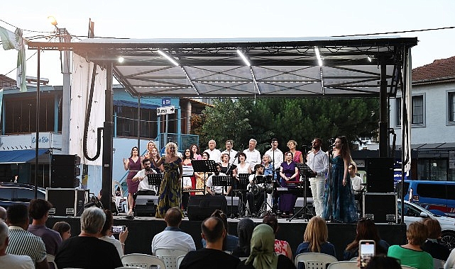 Gölyazı’da Sezen Aksu gecesi Nilüfer Belediyesi Türk Sanat Müziği ile Makine Mühendisleri Odası Bursa