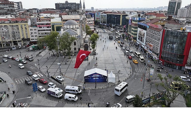 İBB YKS Tercih Döneminde Gençlerin Yanında İstanbul Büyükşehir Belediyesi (İBB) Yükseköğrenim Kurumları Sınavı’na (YKS) giren gençler