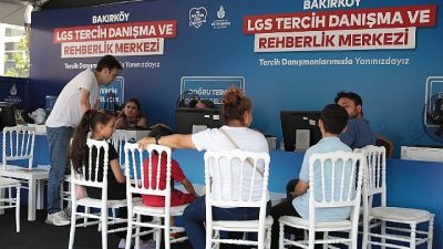 İBB, Liselere Geçiş Sistemi (LGS) kapsamındaki tercih sürecinde, öğrencilerin doğru
