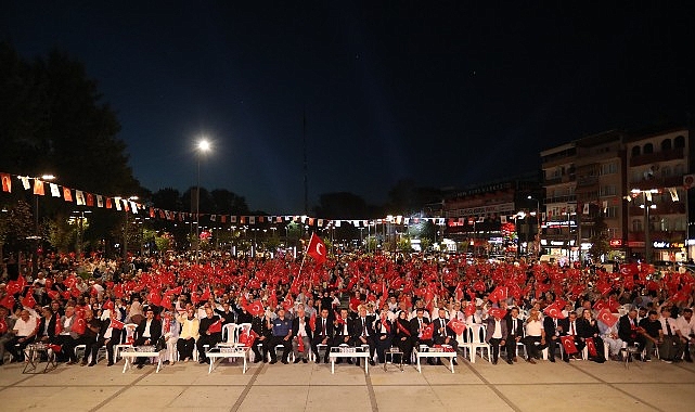 İnegöl 15 Temmuz’un 10’uncu Yılında Millî İrade İçin Tek Yürek Oldu 15 Temmuz 2016’da milletin iradesine yönelen hain darbe girişiminin 10’uncu