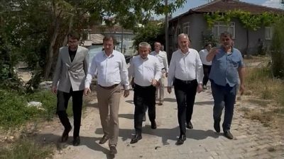 Yaz mevsimiyle birlikte kırsal mahallelerde üst yapı çalışmalarına hız veren