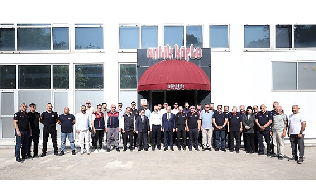 Kocaeli Büyükşehir Belediyesi’nin ev sahipliğinde düzenlenen “Türkiye İtfaiye Eğitim Akademisi