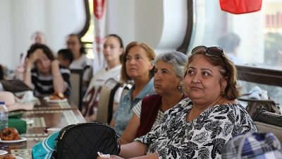 Keçiören Belediyesi Aile Terapi Merkezi tarafından kadınların günlük yaşamda karşılaştıkları