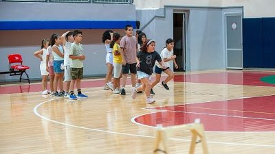 Karşıyaka Belediyesi, çocukların yaz aylarını verimli ve keyifli geçirmeleri amacıyla