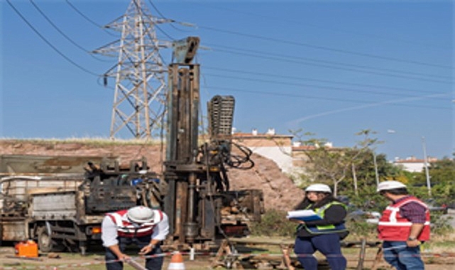 Karşıyaka’nın deprem röntgeni çekildi İzmir Büyükşehir Belediyesi, Karşıyaka’da mikrobölgeleme ve yapı envanteri çalışmalarını tamamladı.