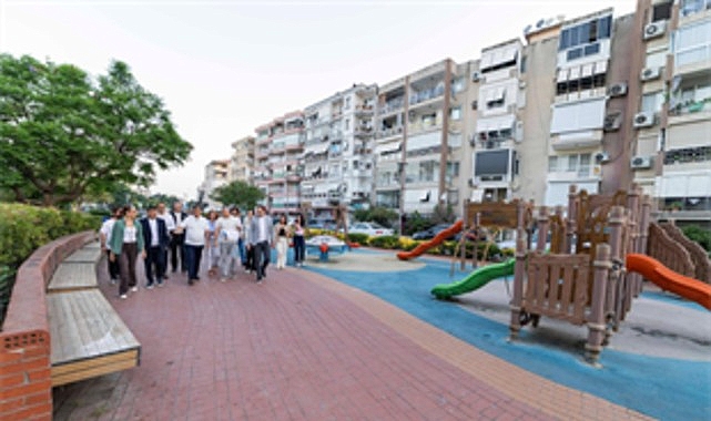 Karşıyaka’nın kalbine kesintisiz bisiklet yolu geliyor Karşıyaka'nın iç kesimlerini sahil bisiklet yoluna kesintisiz bağlayacak 2,4 kilometrelik