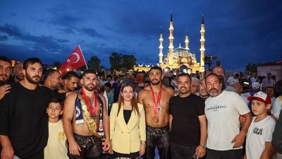 Antalya Büyükşehir Belediyesi Spor Kulübü güreşçileri, 665. Tarihi Kırkpınar Yağlı