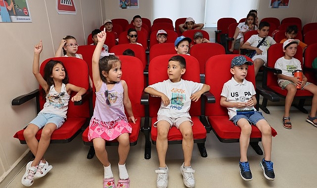 Küçükçekmece Belediyesi Çocuk Trafik Eğitim Parkı, Yaz Boyunca Çocukları Bekliyor Okul öncesi ve okul çağındaki çocukların trafik kurallarını öğrenmesi ve