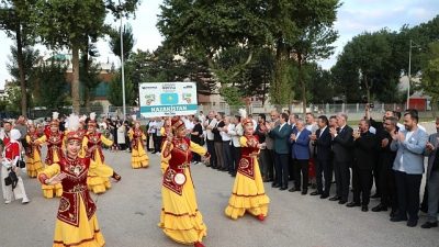 İnegöl Belediyesi’nin düzenlediği 39. Uluslararası Kültür Sanat Festivali, Pazar akşamı