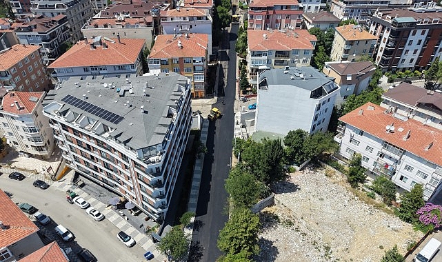Maltepe Belediyesi, ilçe genelinde sürdürdüğü yol yenileme çalışmalarına Altıntepe Mahallesi'nde