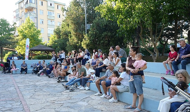 Maltepe’de Yazın En Güzel Sahnesi Parklarda Kuruluyor Maltepe Belediyesi'nin "Yazın Buluşma Noktası Maltepe" etkinlikleri kapsamında düzenlediği ücretsiz
