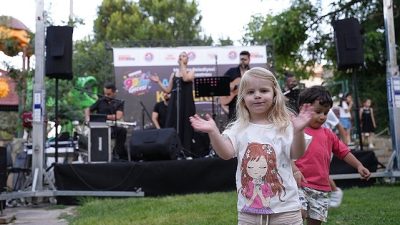 Maltepe Belediyesi tarafından yaz etkinlikleri kapsamında düzenlenen açık hava konserleri,