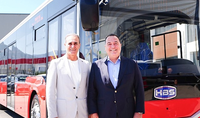 Manisa Büyükşehir, Toplu Ulaşım Filosunu 15 Yeni Otobüsle Güçlendiriyor Manisa Büyükşehir Belediyesi, toplu ulaşımda hizmet kalitesini artırmaya yönelik yatırımlarını