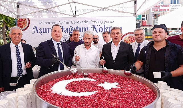 Manisa Büyükşehir Belediyesi, 26 Haziran’da başlattığı Muharrem ayı aşure ikramlarını,