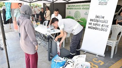 Nilüfer Belediyesi, okulların kapanmasıyla birlikte evlerde biriken atık kağıtları ekonomiye