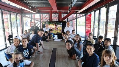 Nilüfer Belediyesi’nin çocukların yaz tatilini hem eğlenerek hem de öğrenerek