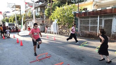 Karşıyaka Belediyesi tarafından düzenlenen ‘Sokak Senin Mahalle Olimpiyatları’nın coşkusu bu kez Cumhuriyet Mahallesi’ni